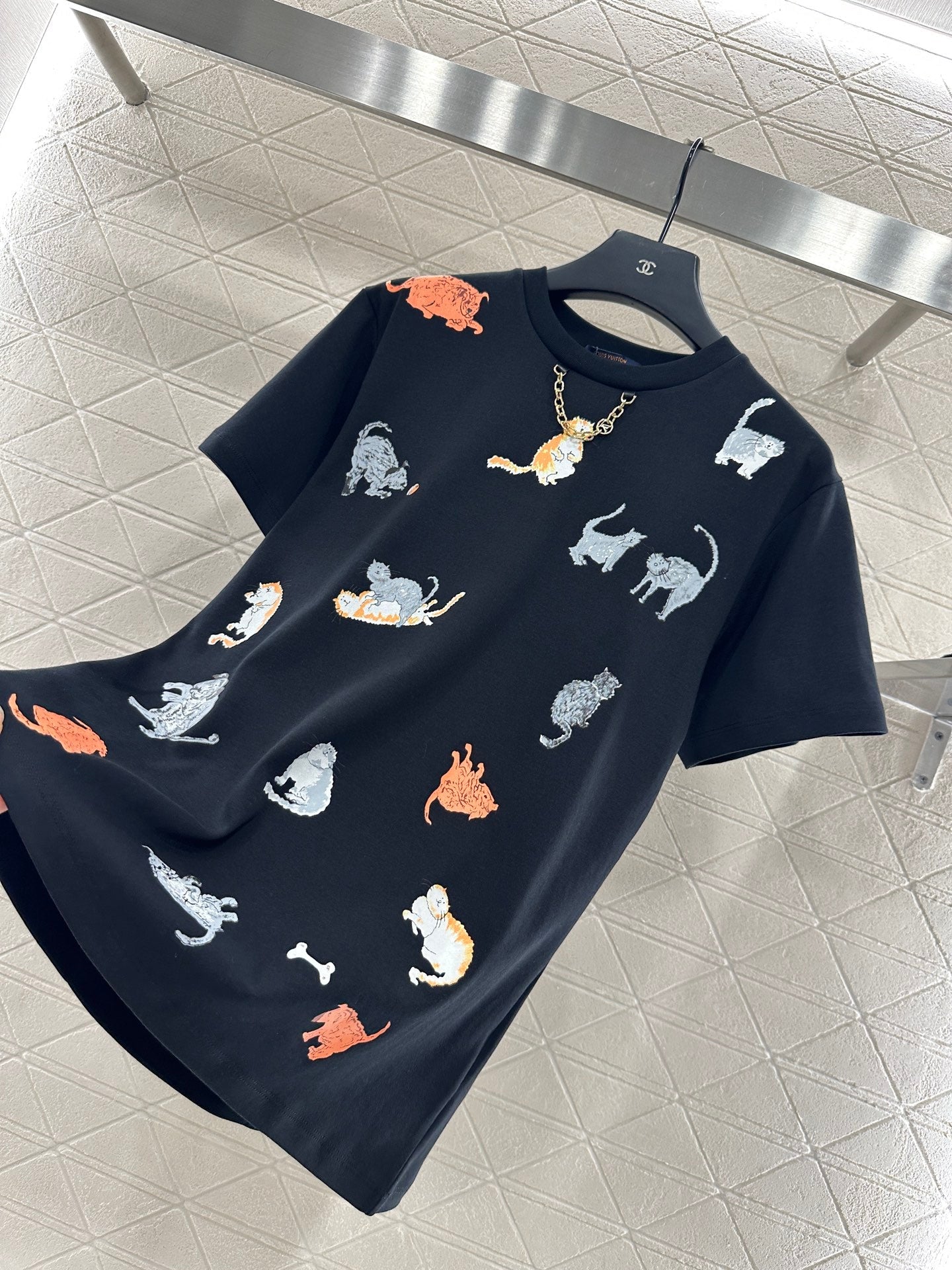 25fw Round neck print ๐๐๐