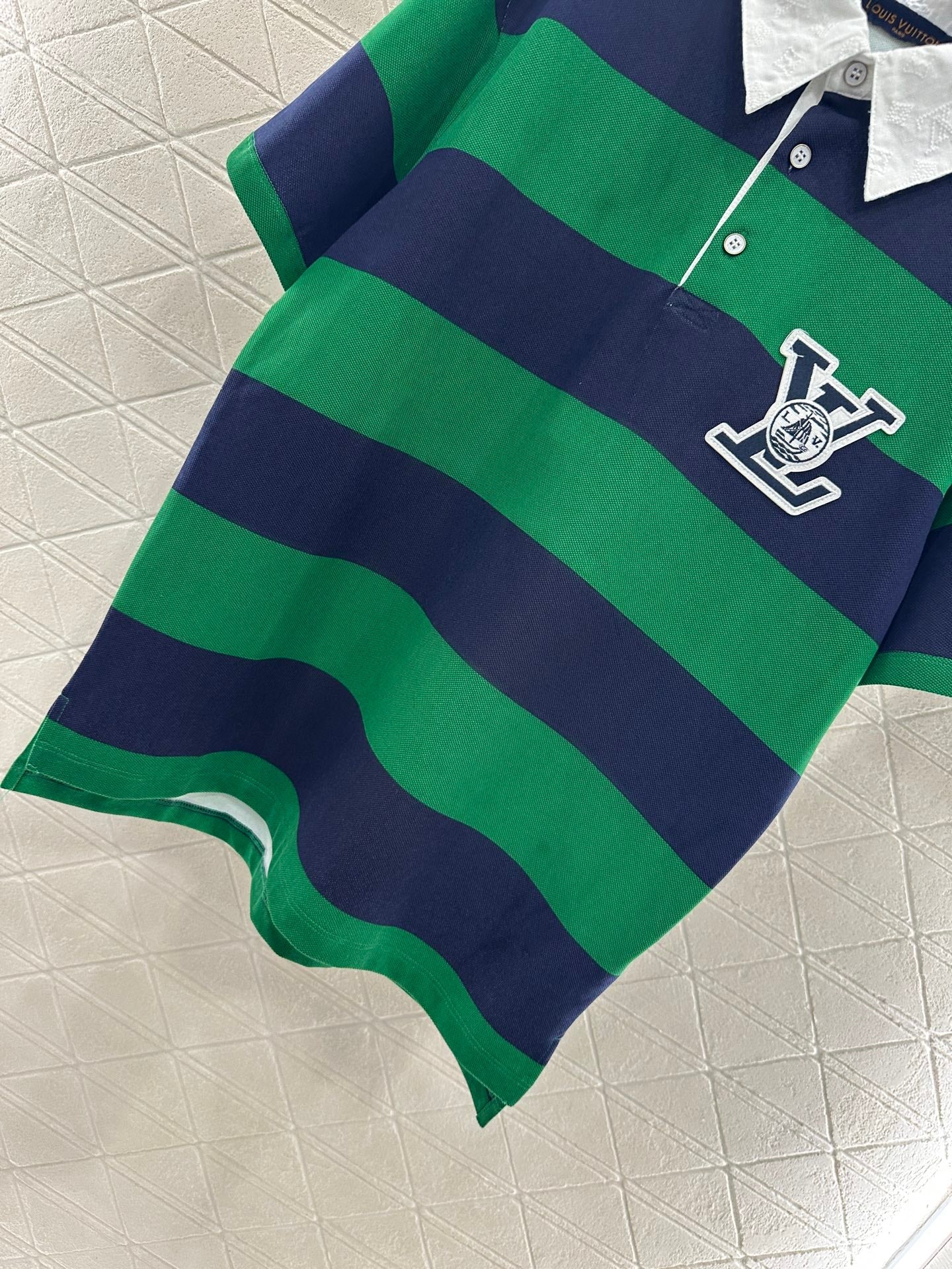 25fw ๐๐๐๐ striped short sleeved shirt