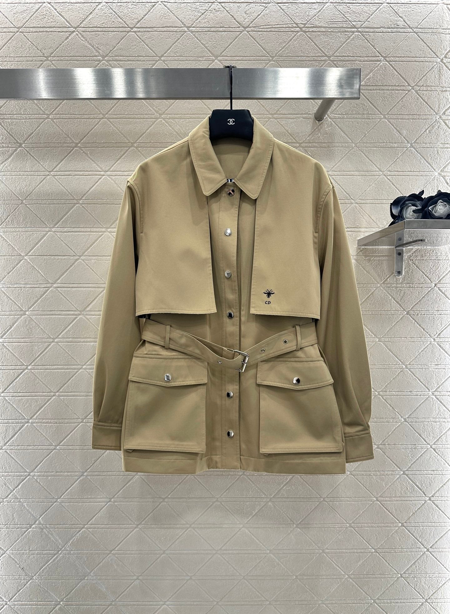 25fw Collar belt windbreaker