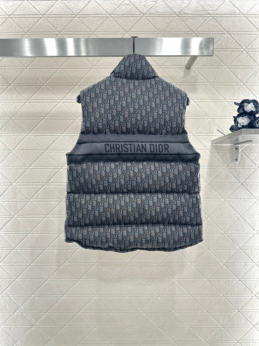 25fw Stand up collar jacquard down vest