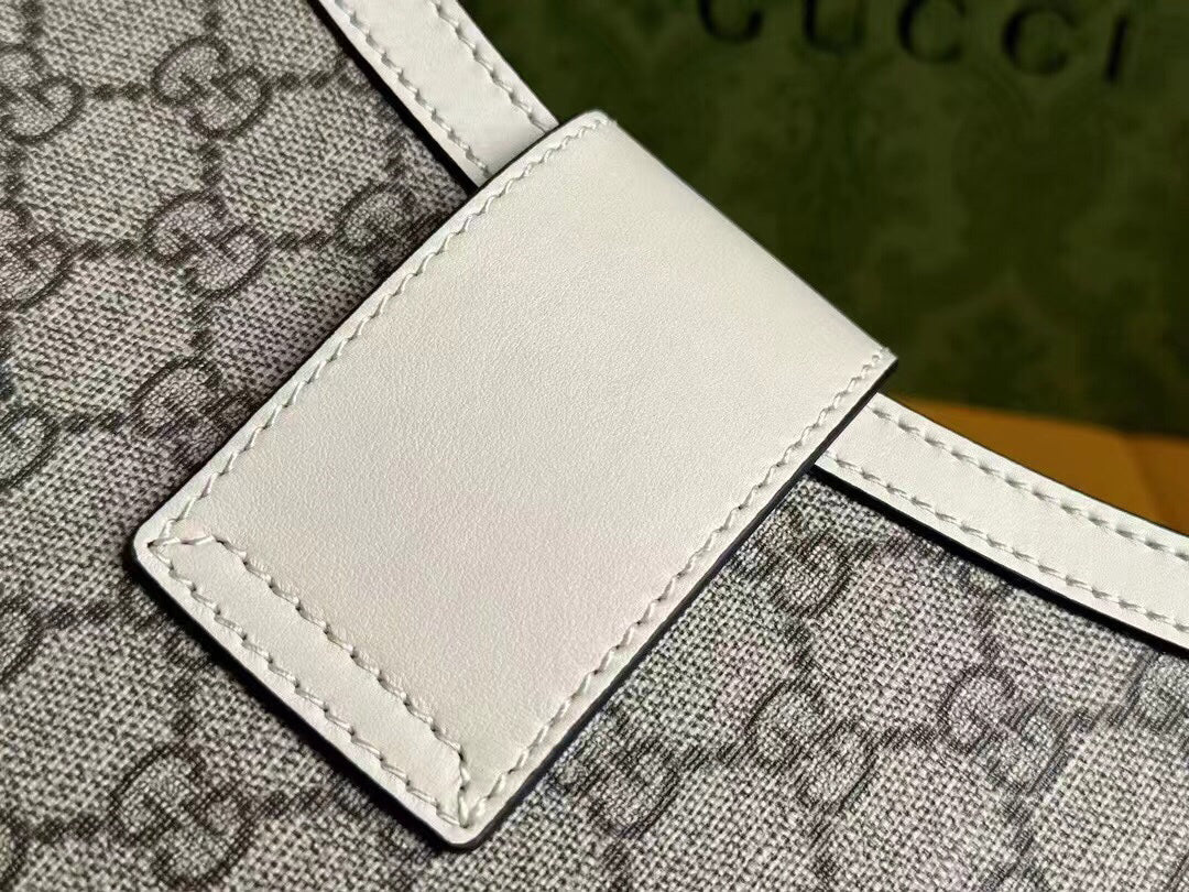 25 Ebony Small Bag