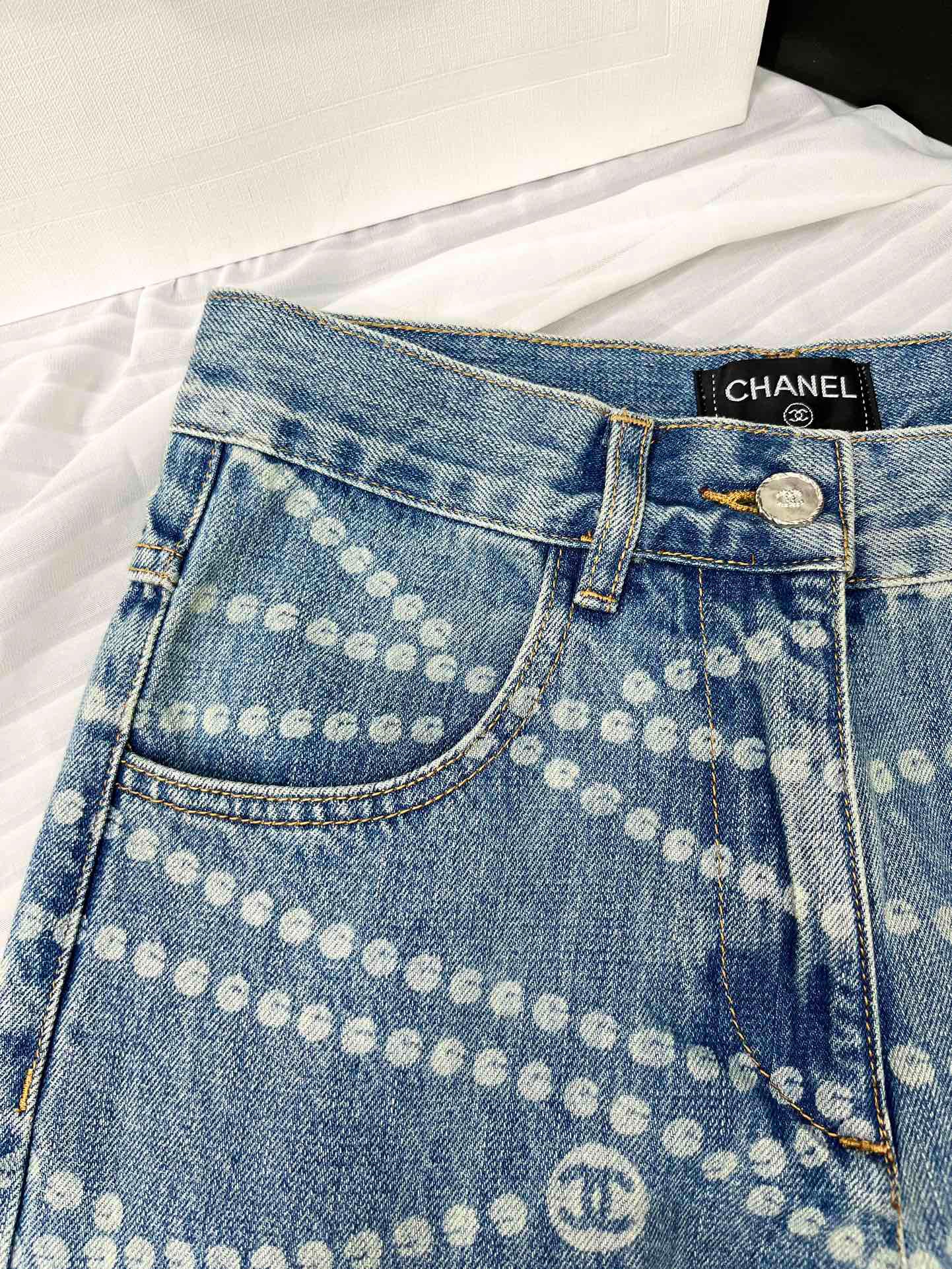 25 New jeans for spring and summer