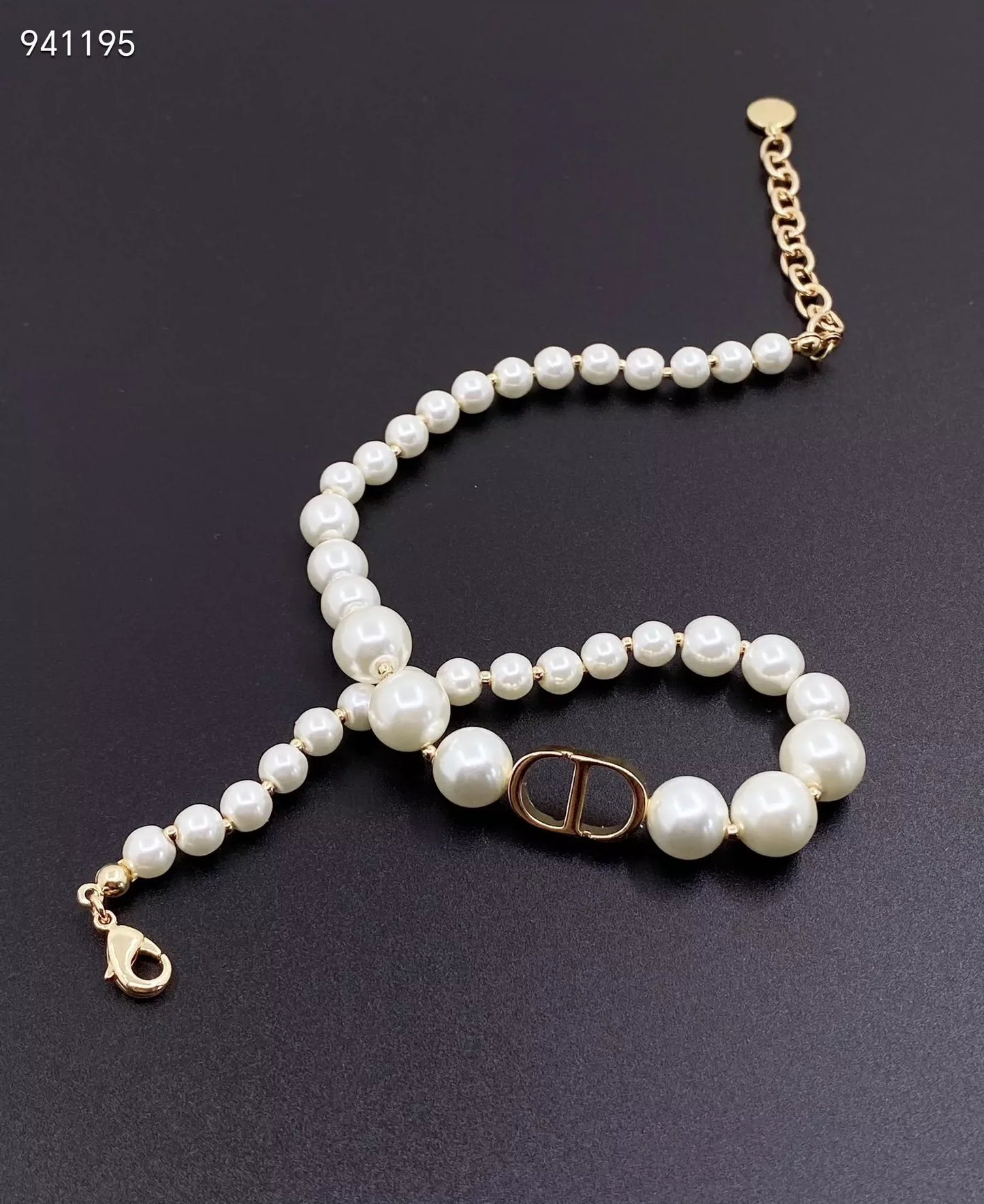 pearl necklace