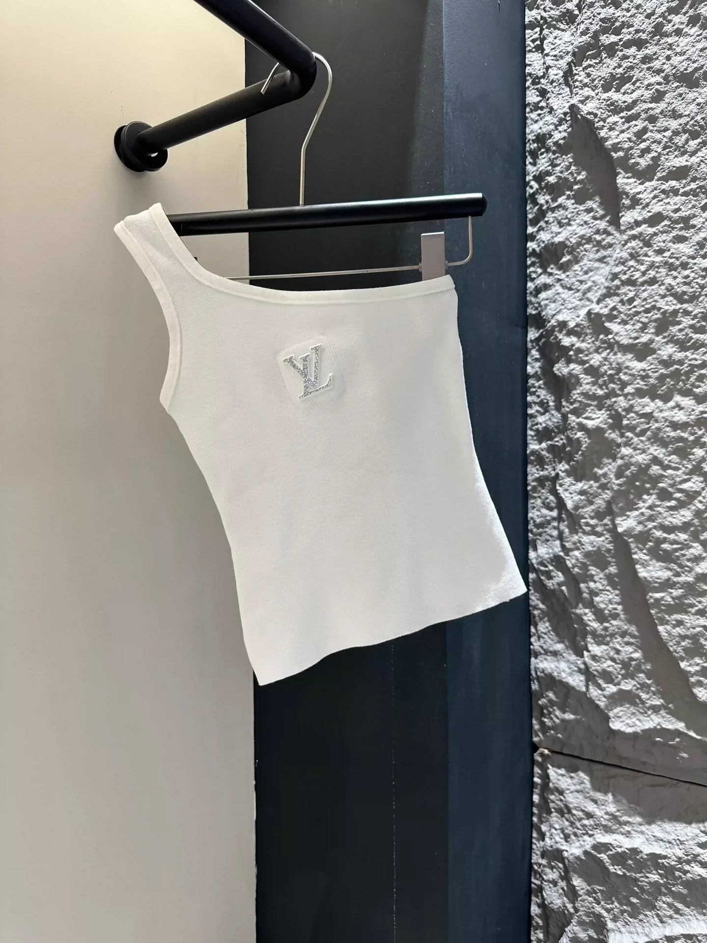 25 new summer off-shoulder vest