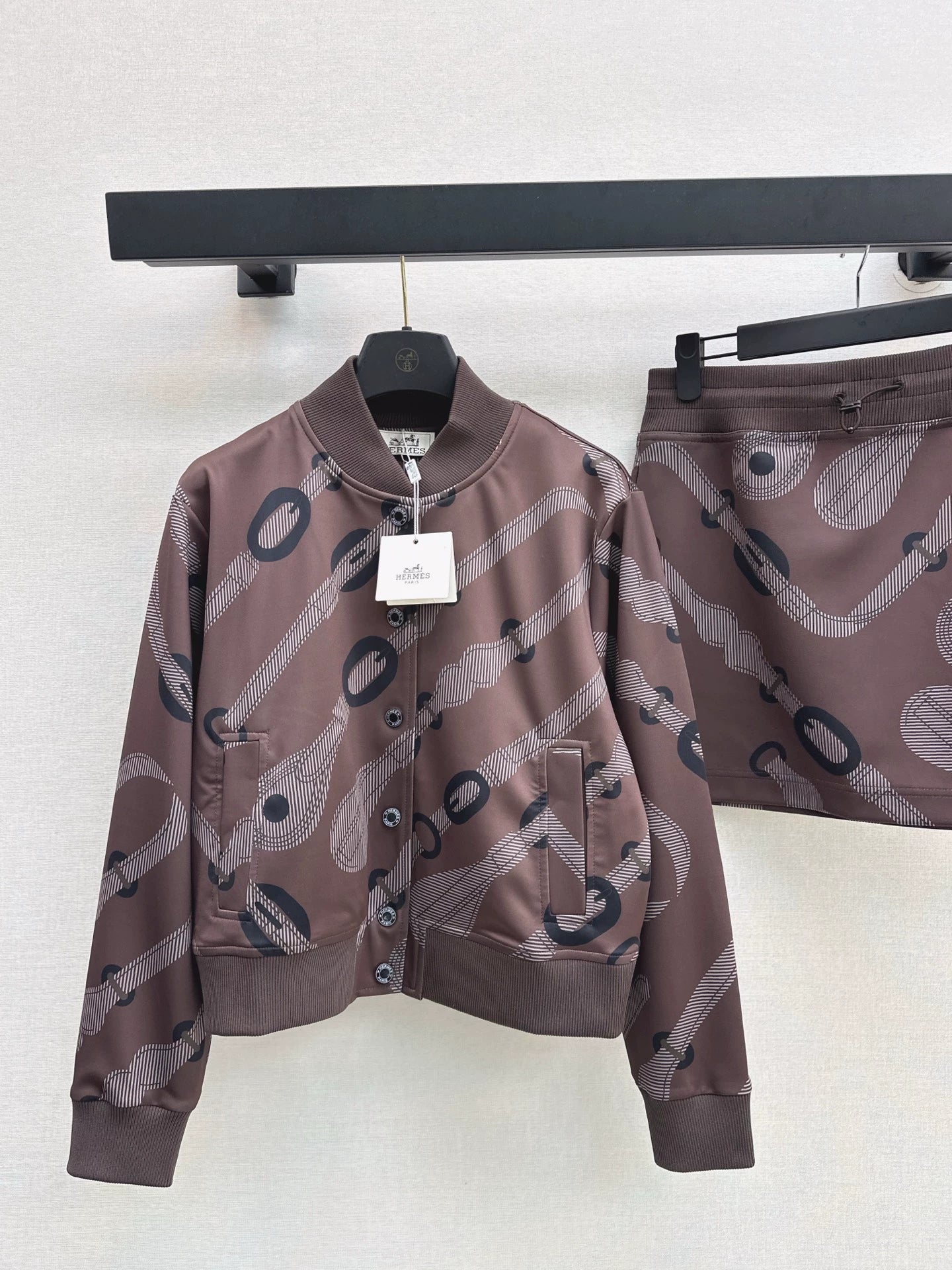 25fw leisure suit