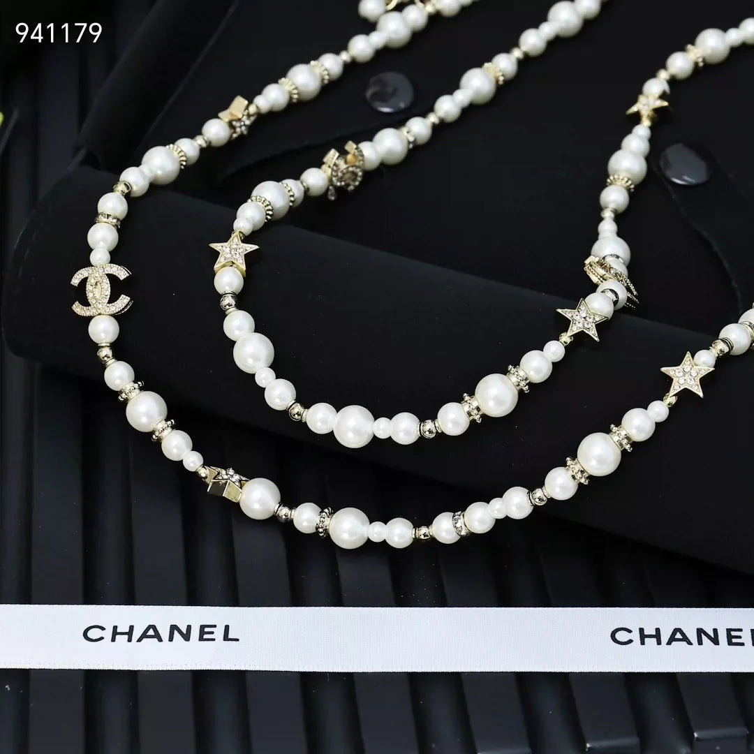 Star Pearl Sweater Chain