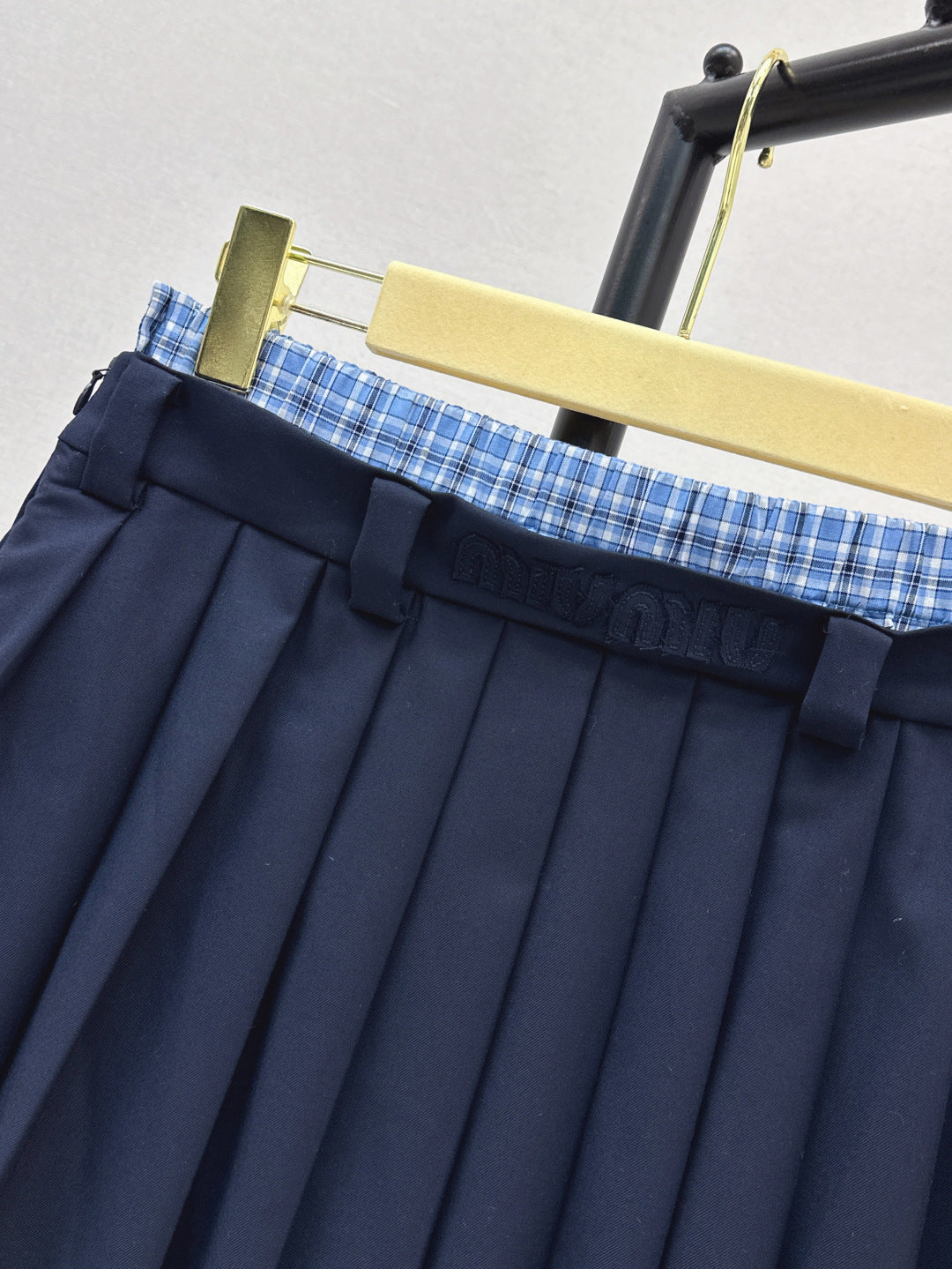 25ss pleated skirt