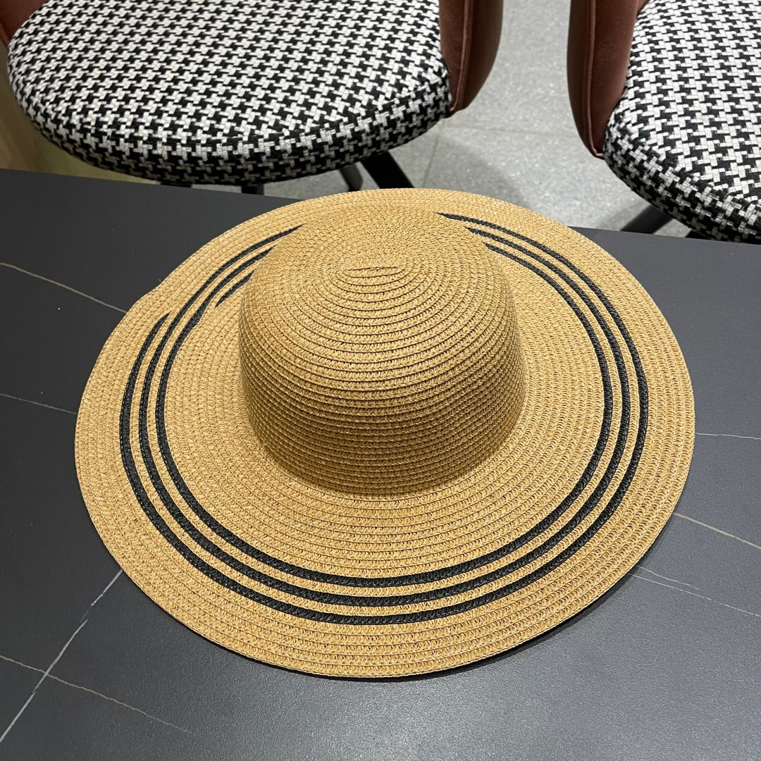New straw hat and woven bag two-piece set