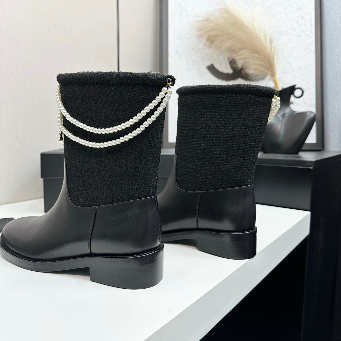 25 Pearl necklace decoration, thick soled short boots(GRAY/BLACK)