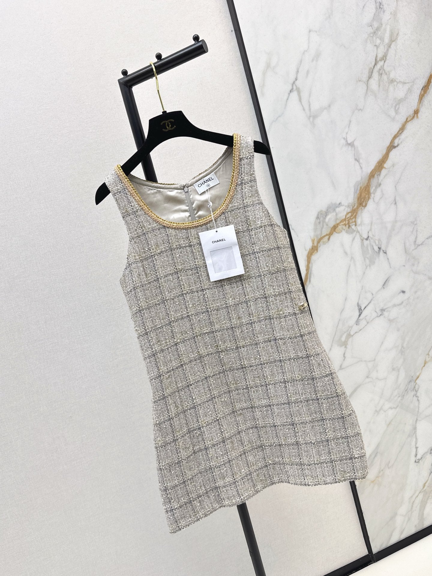 25fw new sleeveless woven dress