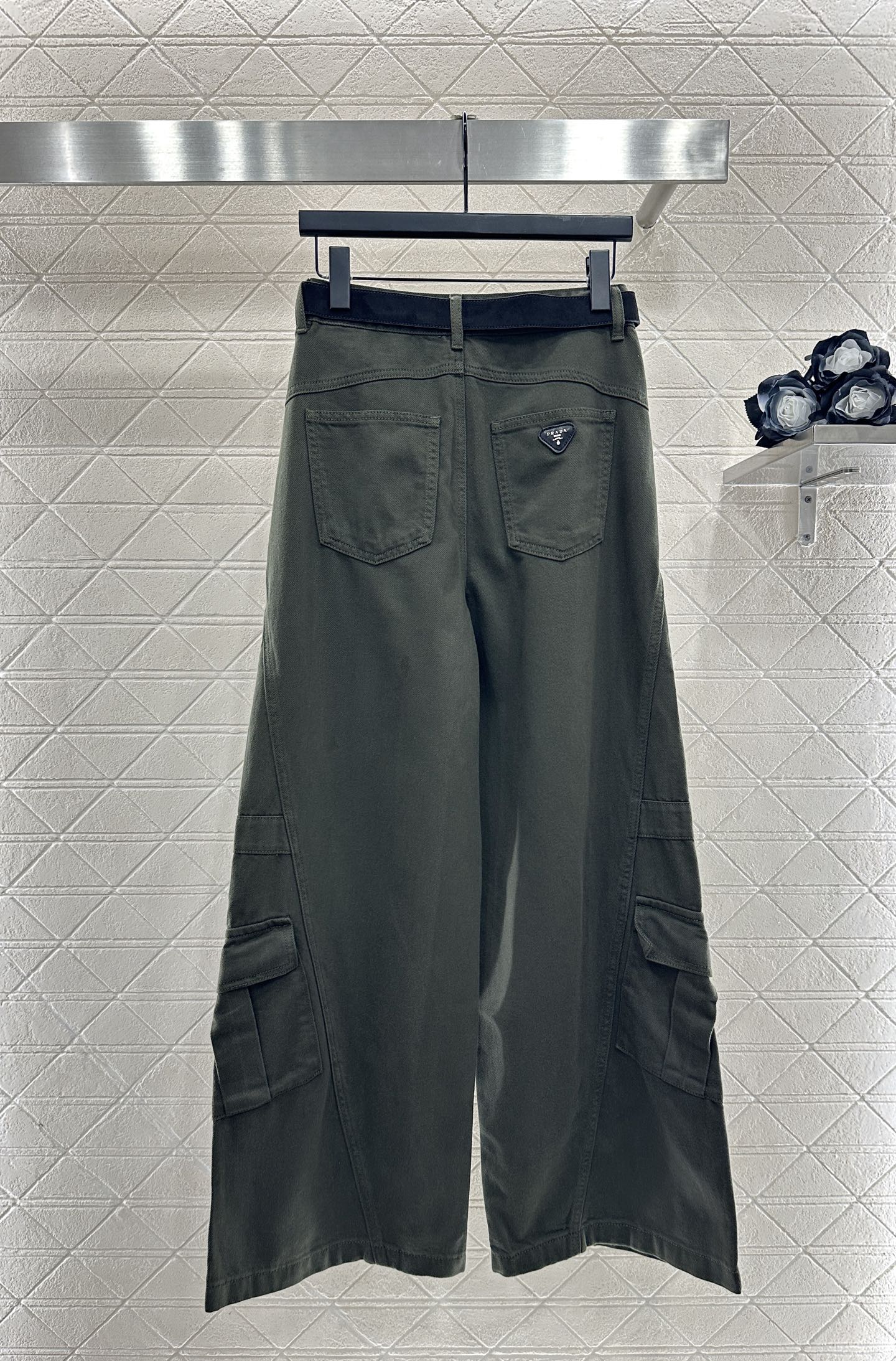 25 Flip pocket workwear pants