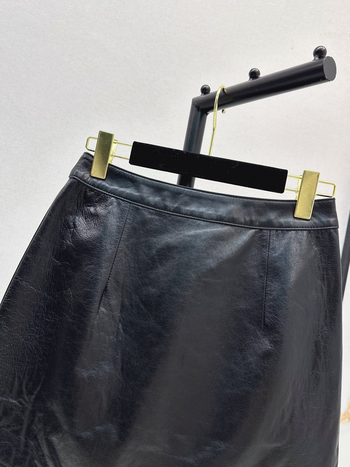 25fw Logo Bead Half Skirt