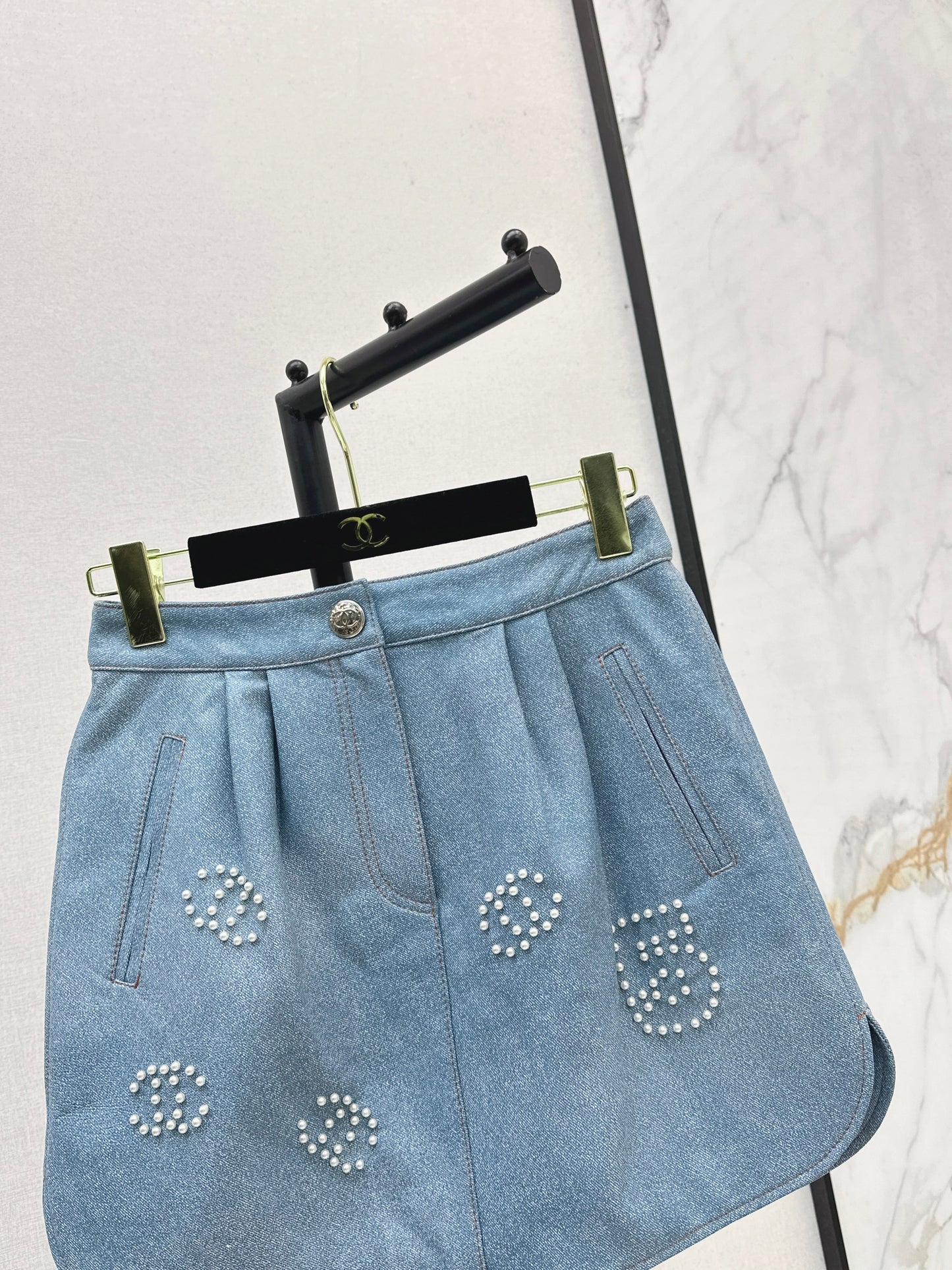 25fw Logo Bead Half Skirt