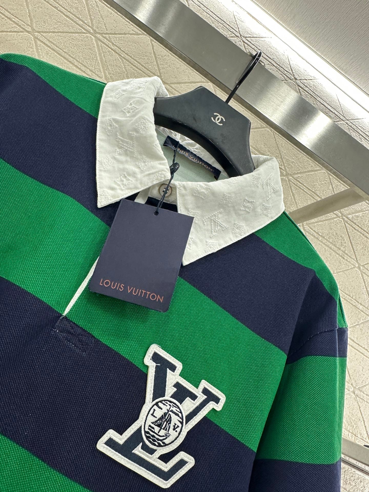 25fw 𝑝𝑜𝑙𝑜 striped short sleeved shirt