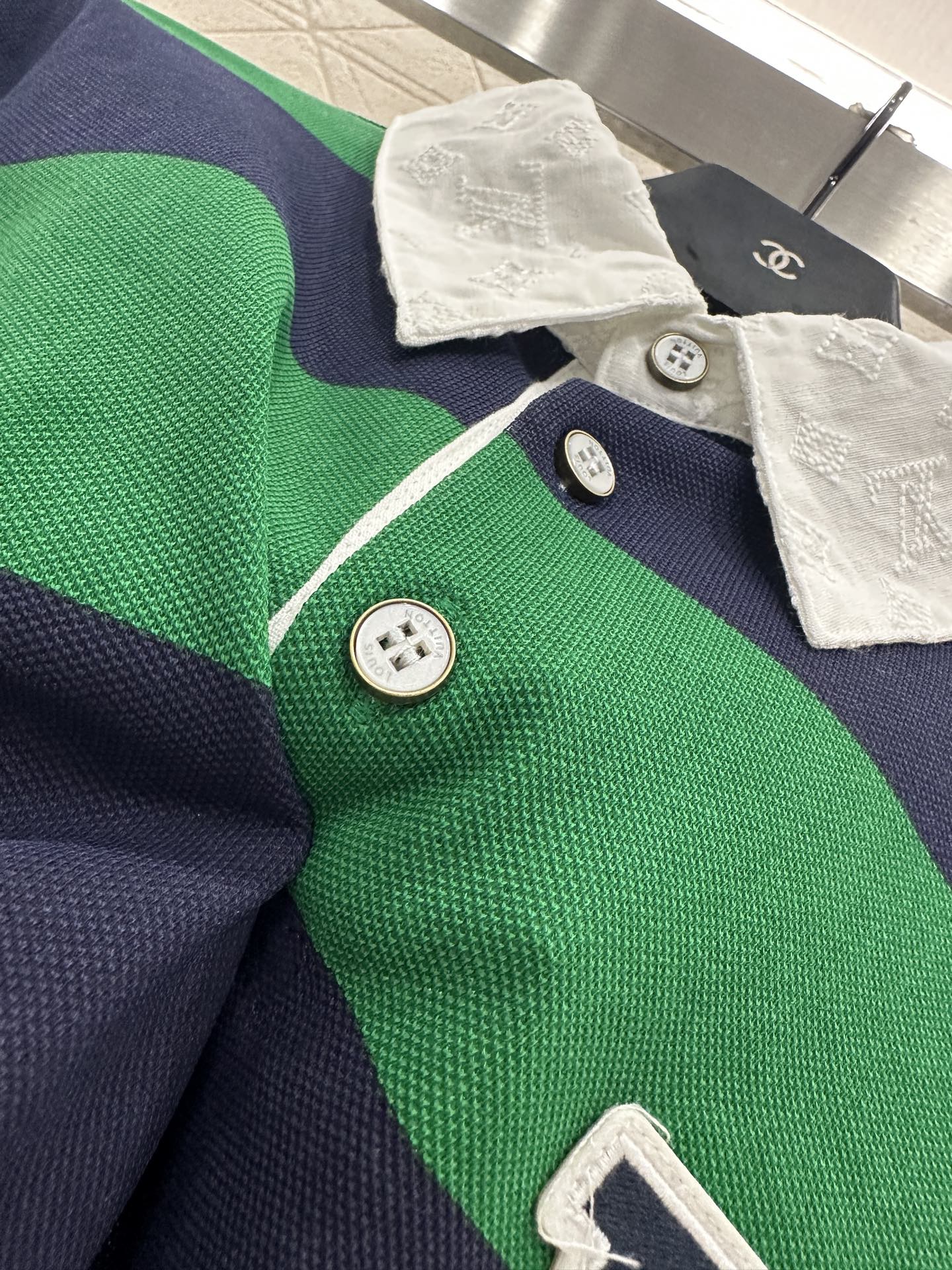 25fw 𝑝𝑜𝑙𝑜 striped short sleeved shirt