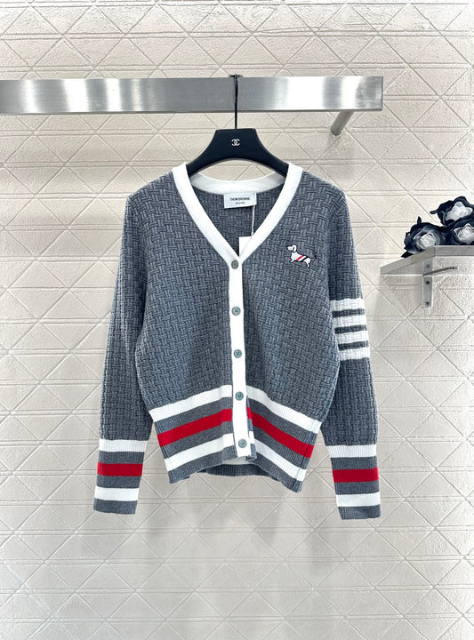 25fw Knitted color blocking knitted cardigan