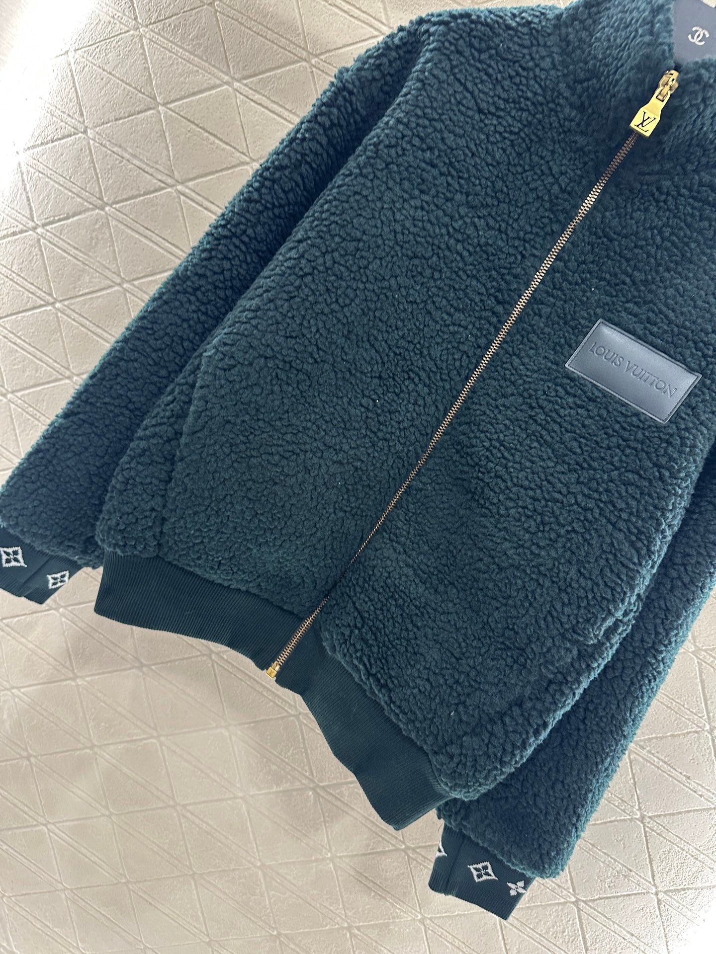 25fw Teddy plush zipper jacket