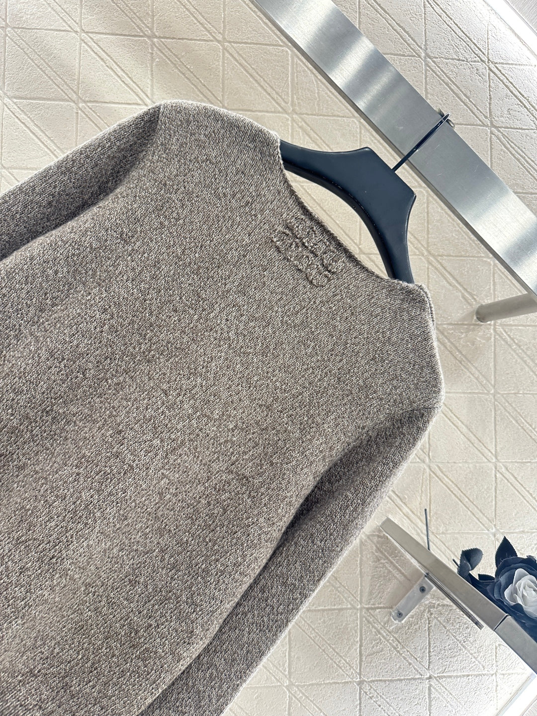 25fw Plain cardigan