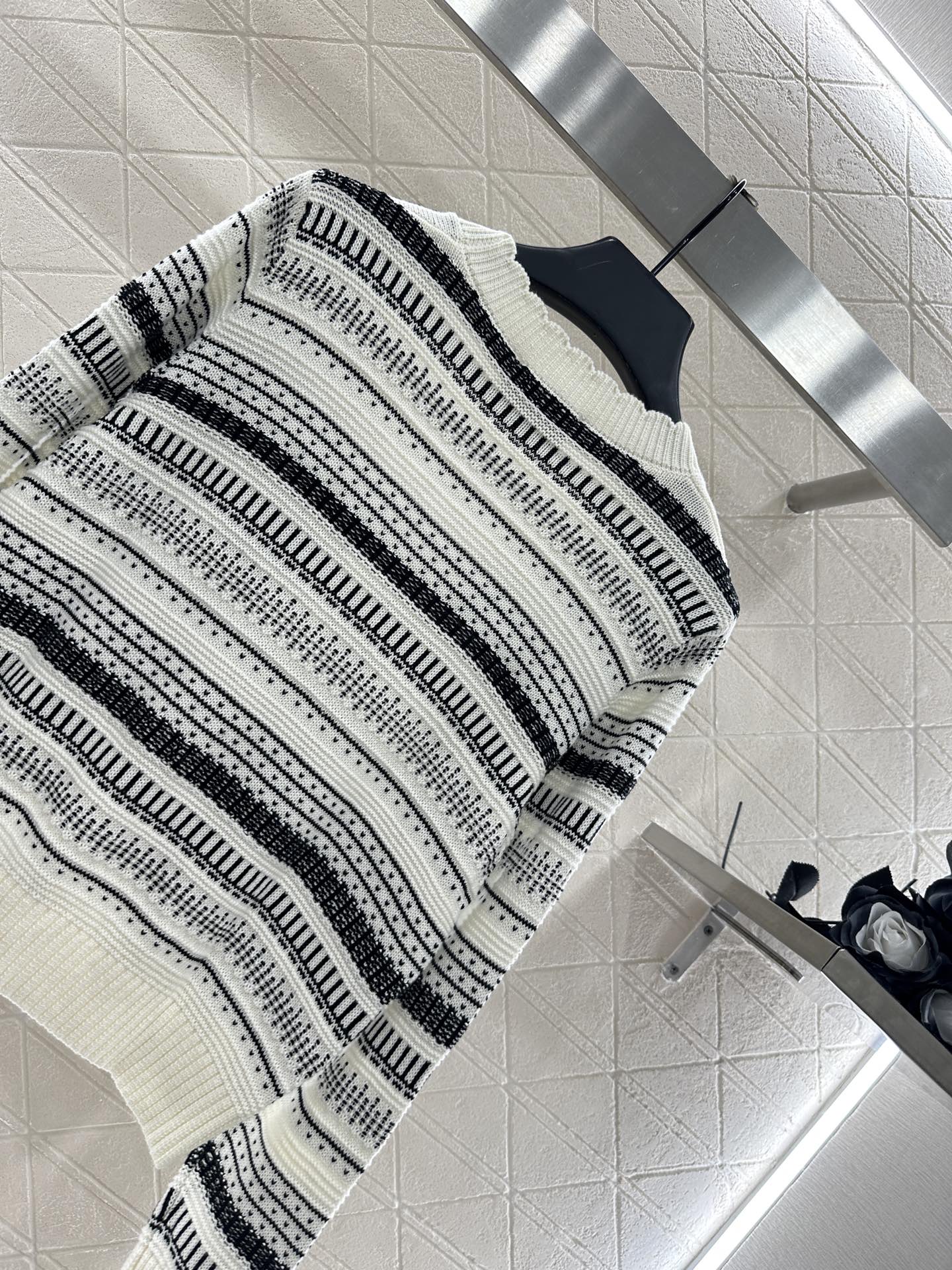 25fw Striped knitted cardigan