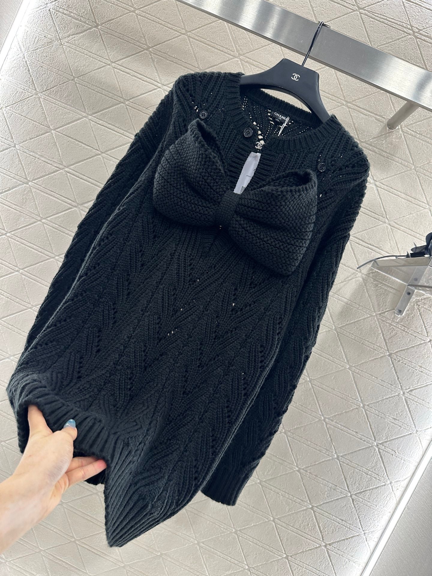 25fw Bow hollow knitted skirt