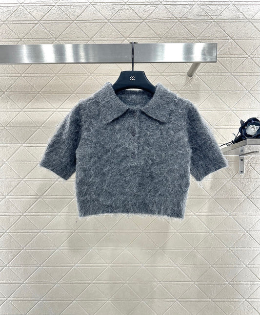 25fw Half open lapel knitted top