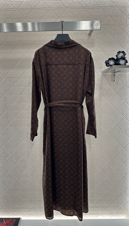 Printed belt lining dress