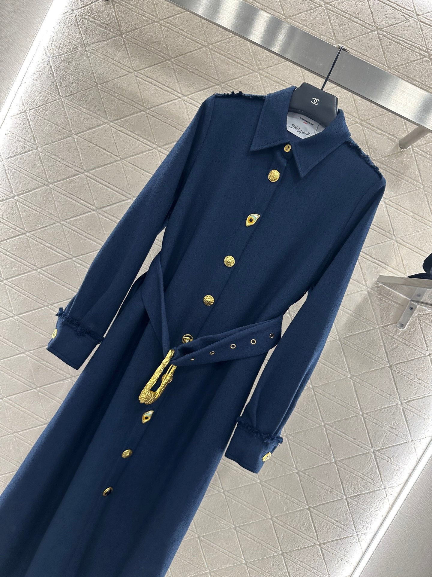 Belt long windbreaker jacket