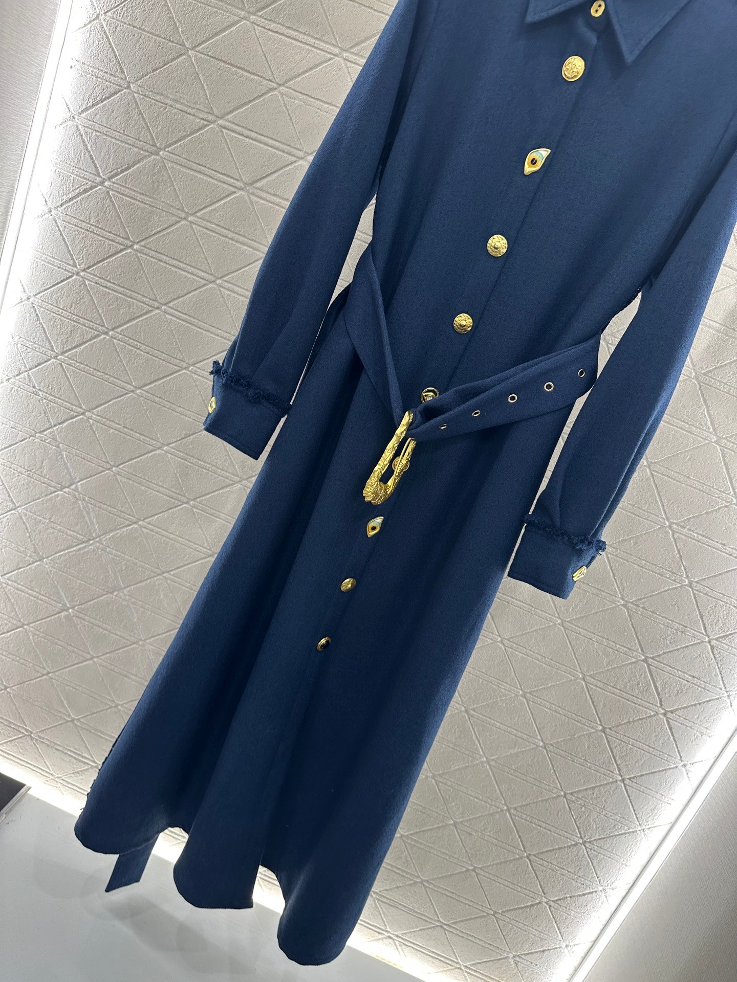 Belt long windbreaker jacket