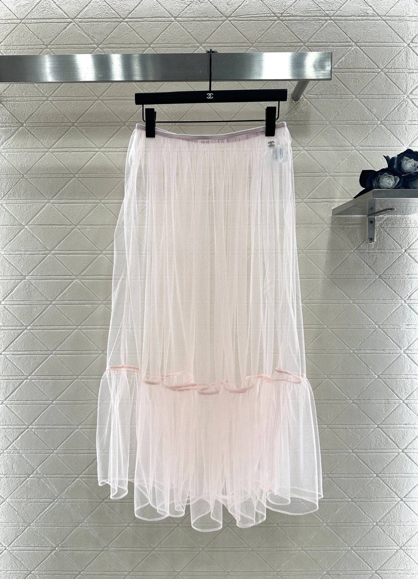 High waisted mid length transparent cake gauze skirt