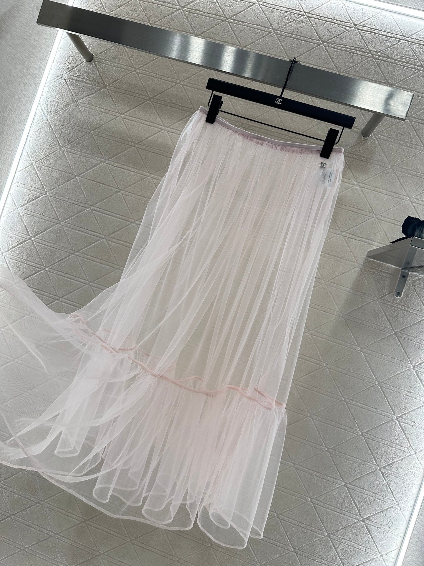 High waisted mid length transparent cake gauze skirt