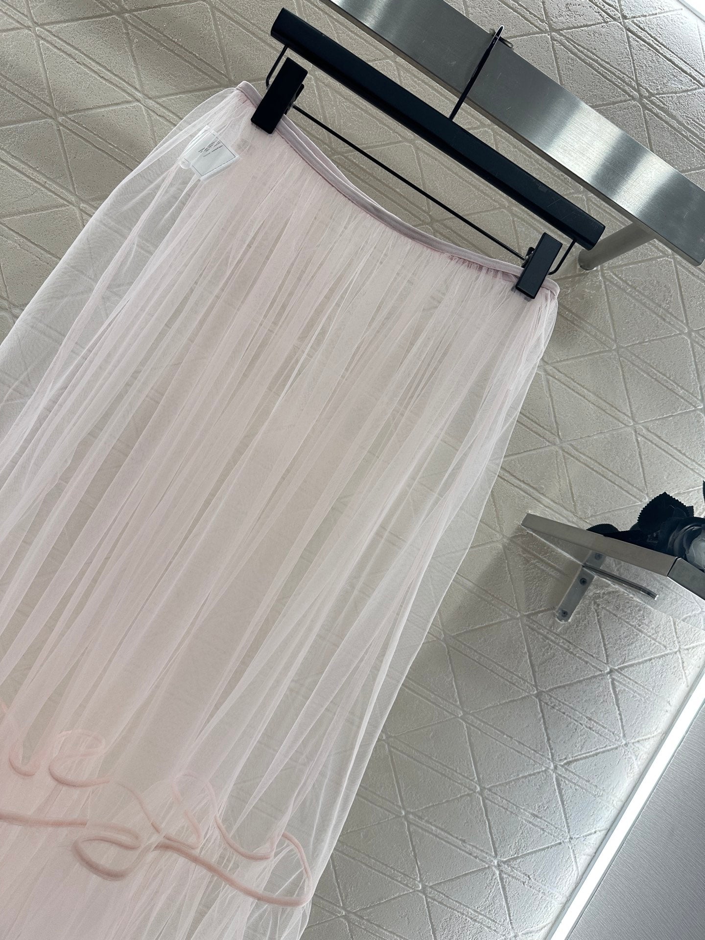 High waisted mid length transparent cake gauze skirt