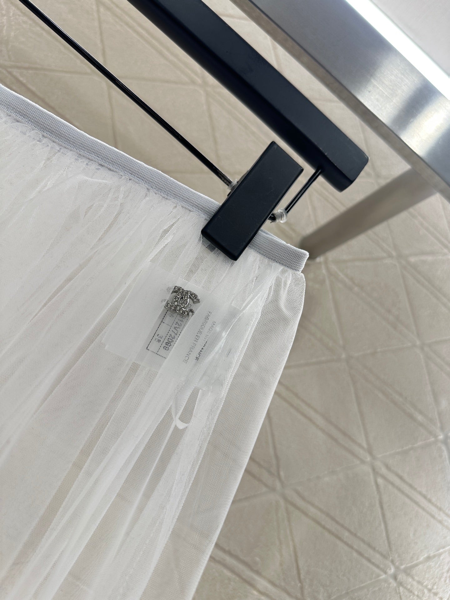 High waisted mid length transparent cake gauze skirt