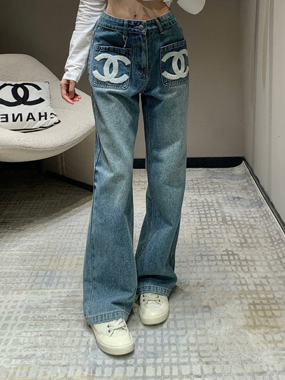 25 pairs of C terry embroidered straight jeans