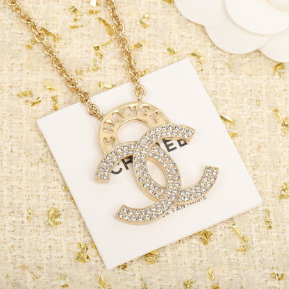 New double C hollow necklace