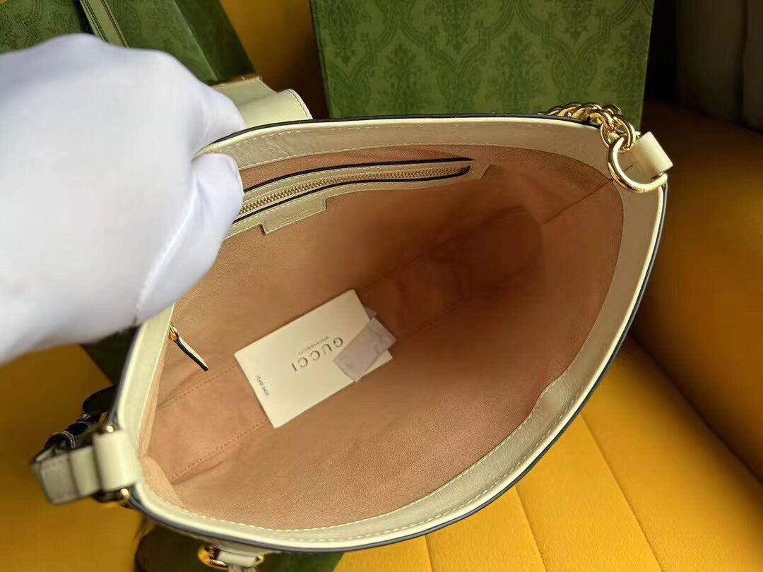25 Ebony Small Bag