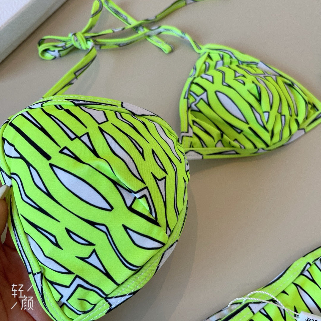 25 New style printed swimsuit