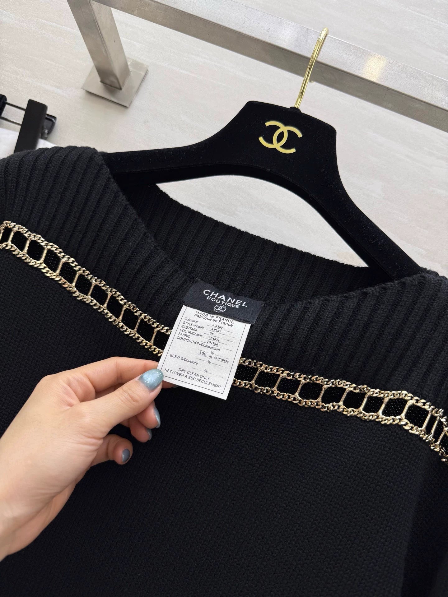 Cashmere chain suspender sweater