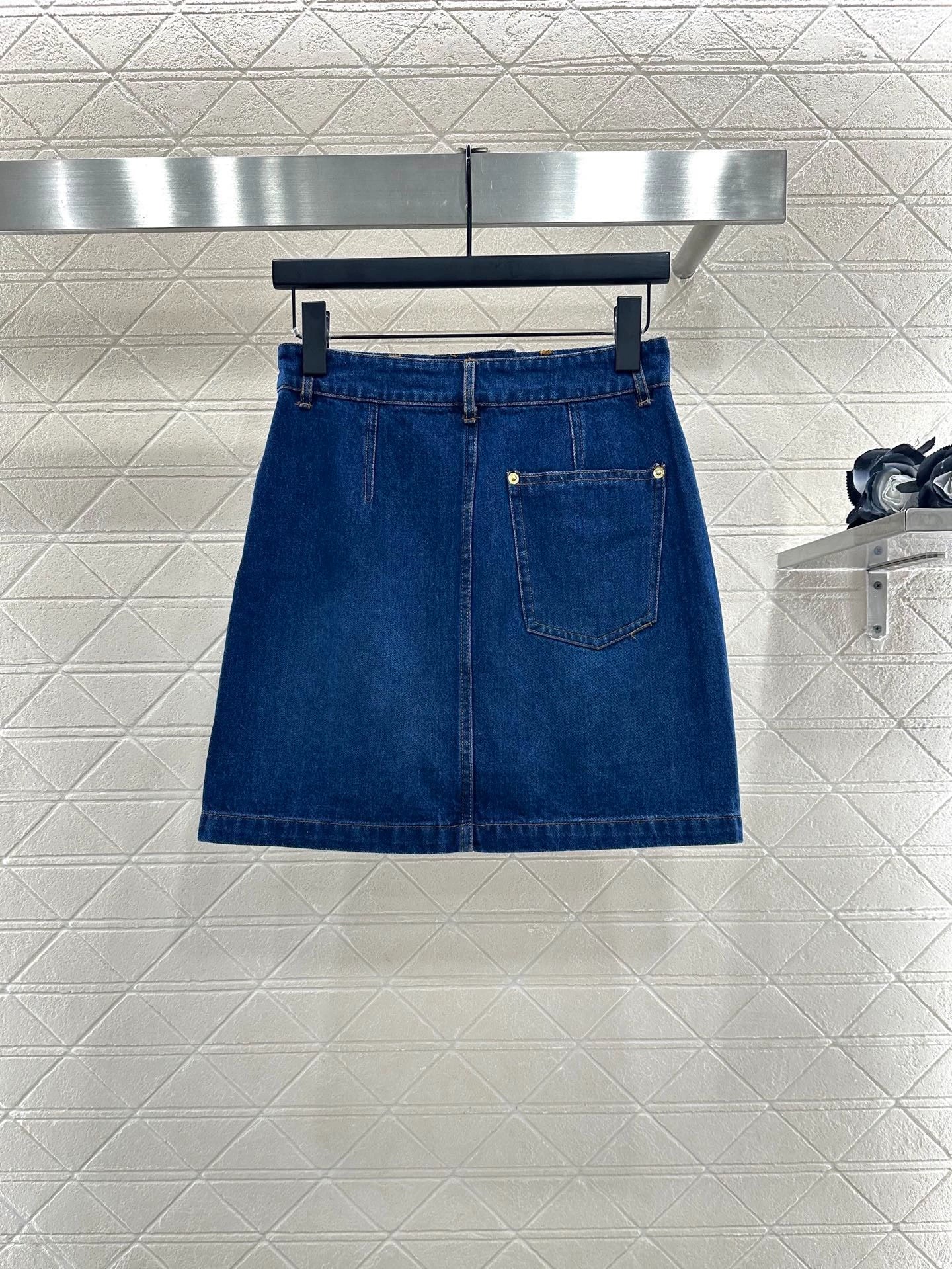 25fw Cat buckle hip skirt