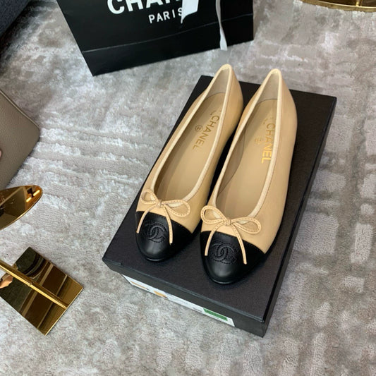 Bow ballet shoes