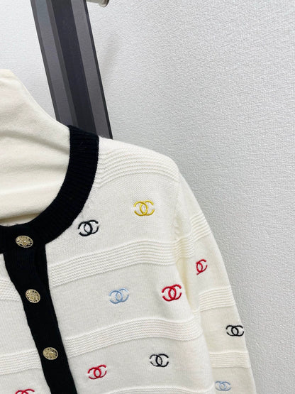 25fw Colorful Embroidered Knitted Cardigan