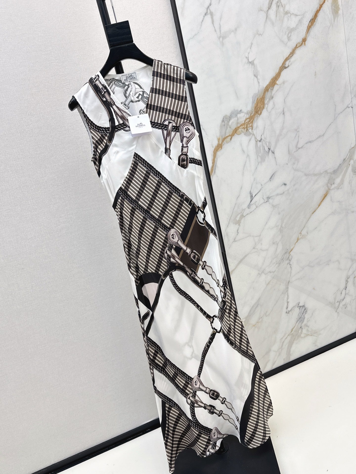 25ss silk sleeveless dress