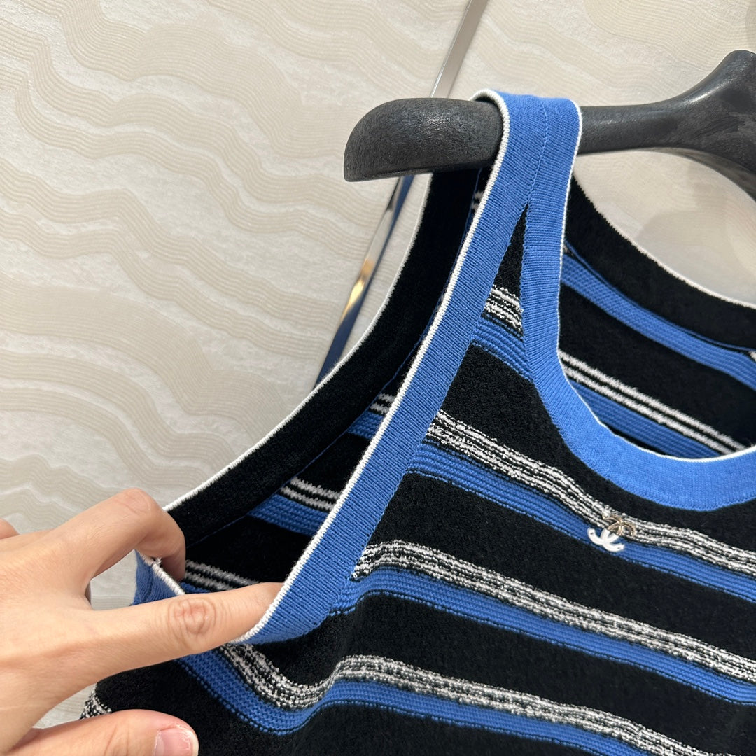 CH 25SS KNITTED VEST