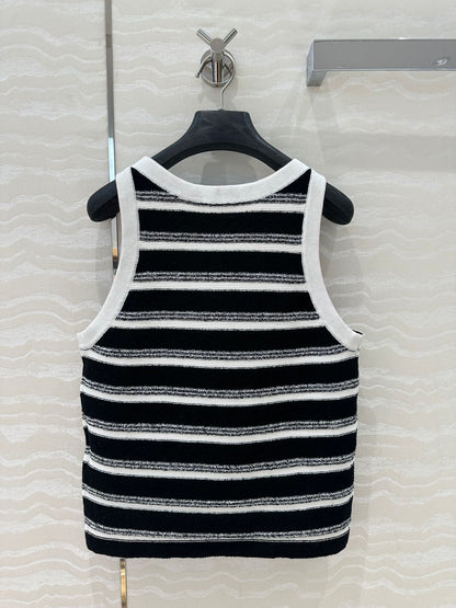 CH 25SS KNITTED VEST
