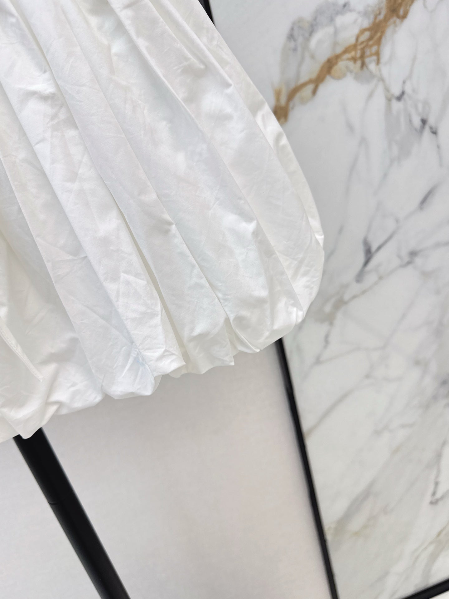 25SS pleated skirt
