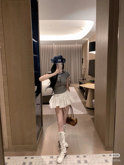 25SS pleated skirt