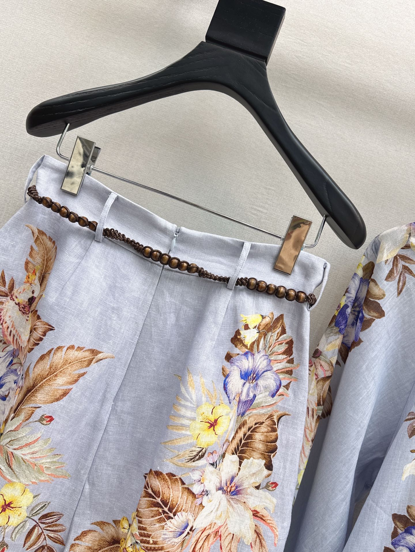 25ss linen short