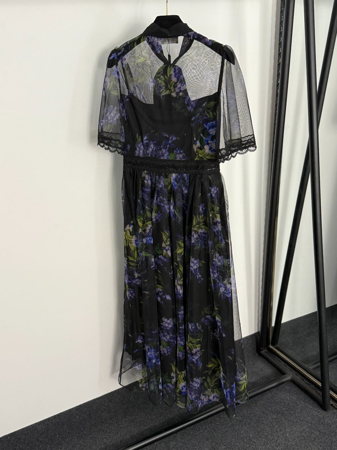 25 new print sequin lace dress