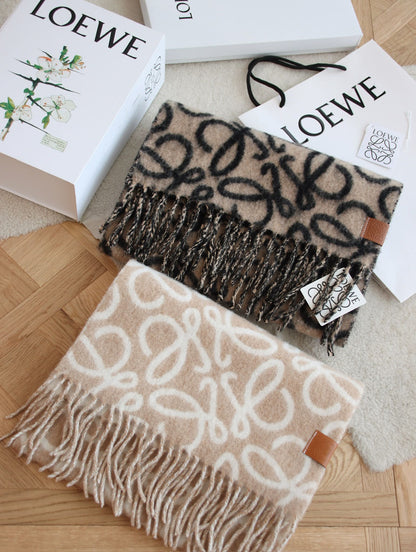 New wool mohair scarf