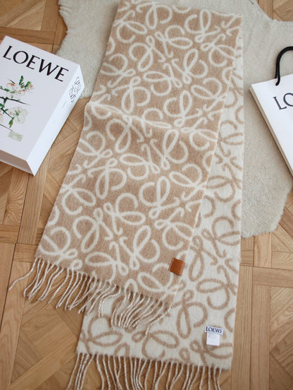 New wool mohair scarf