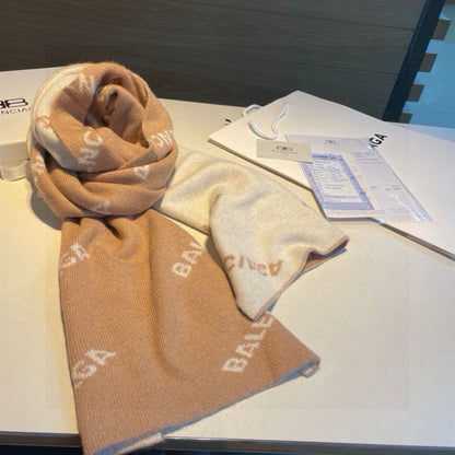 25 new cashmere scarves
